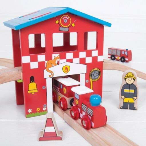 Set cu trenuletul pompierilor, BIGJIGS Toys, BJT037, 691621090374 - imagine 6
