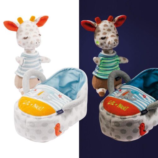 Jucarie de plus - Girafa somnoroasa in cosulet, Fehn, 053166, 4001998053166 - imagine 6