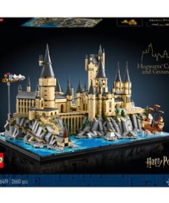 LEGO Harry Potter: Castelul Hogwarts si imprejurimile 76419, 18 ani+, 2660 piese